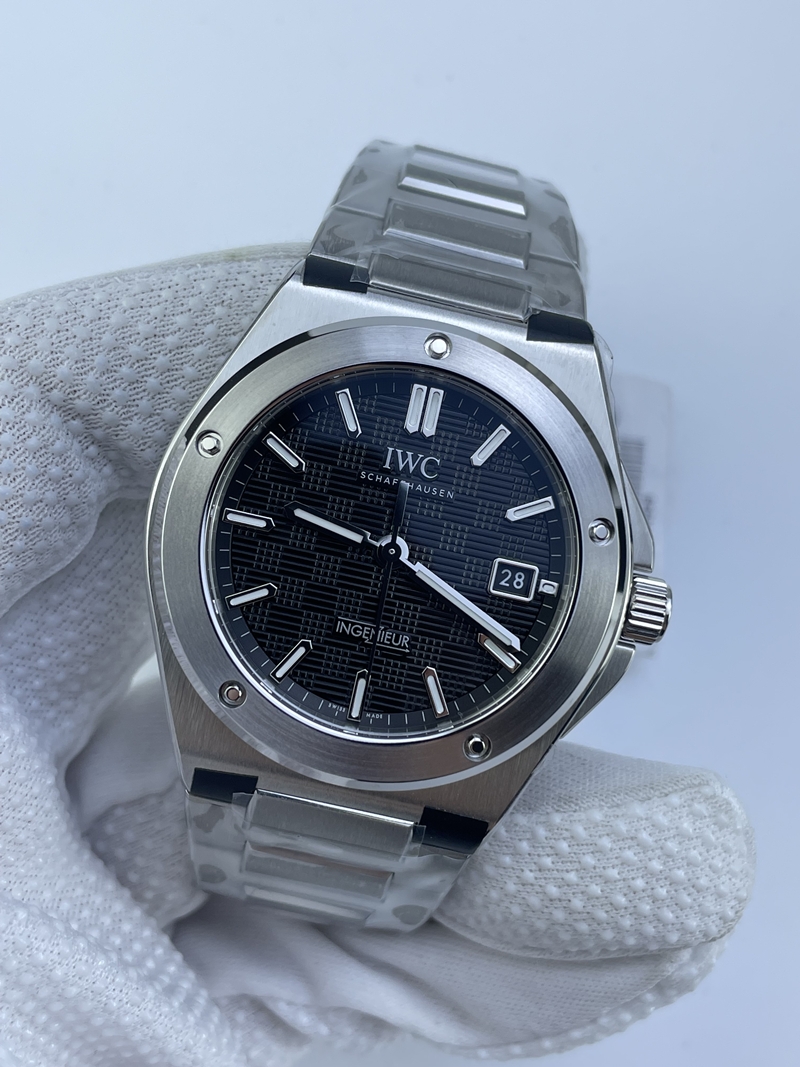 (준비완료/특급배송/)NO.3358/V7공장 IWC 인제니어 블랙다이얼 브레이슬릿